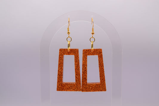 Boucles d'oreilles évasives